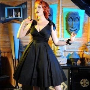 Deadly Dames Tie me up black size small